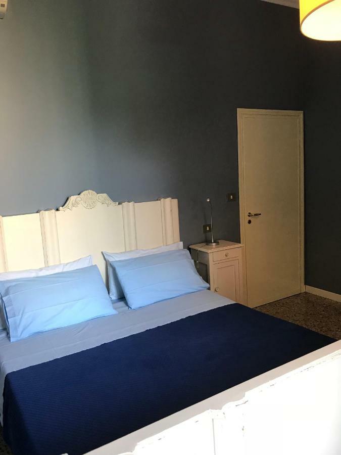 Bed and Breakfast La Sosta Fuori Stazione Брешелло Экстерьер фото